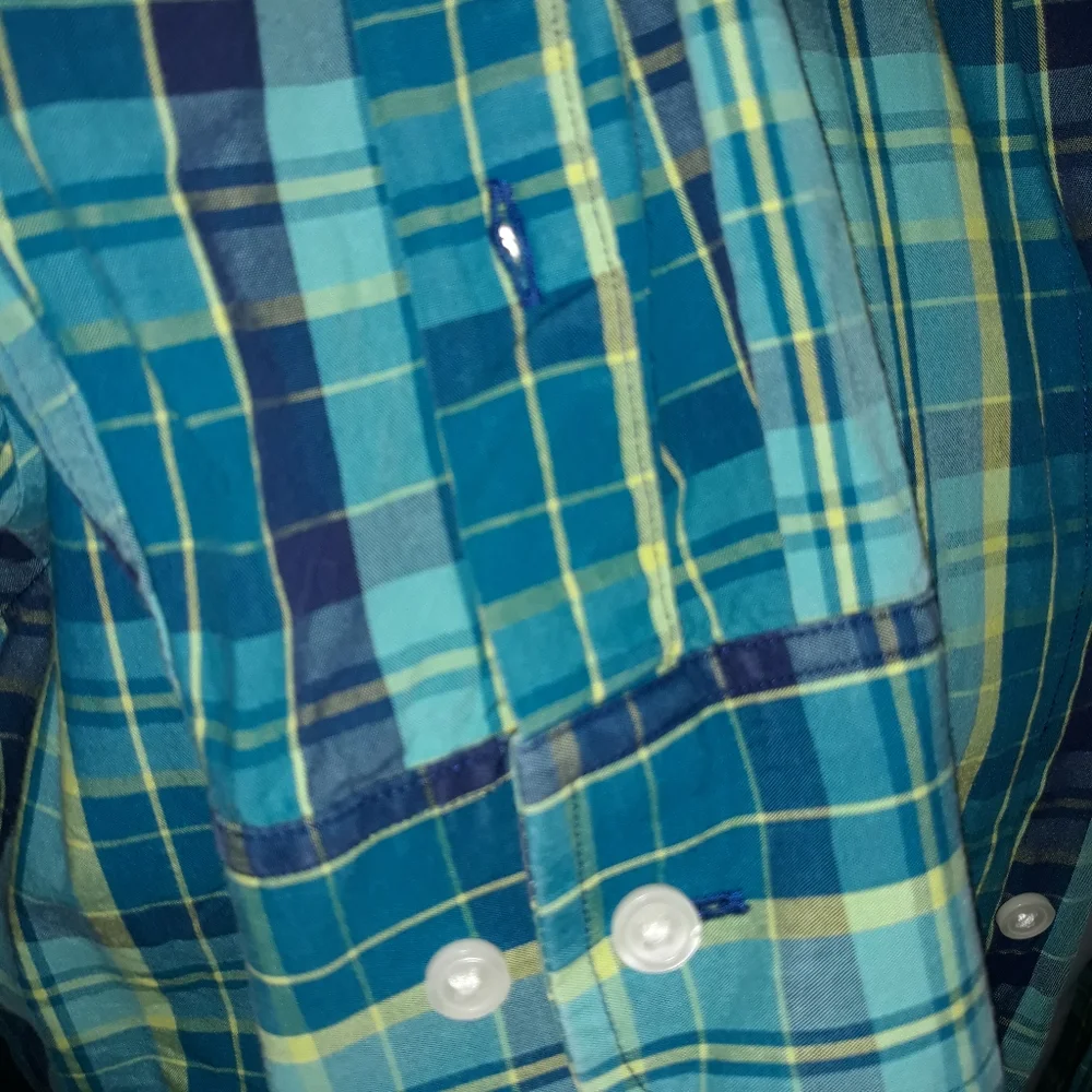 Banana Republic mens green and blue cotton plaid shirt. Small